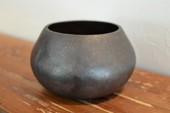 black micaceous cooking pot